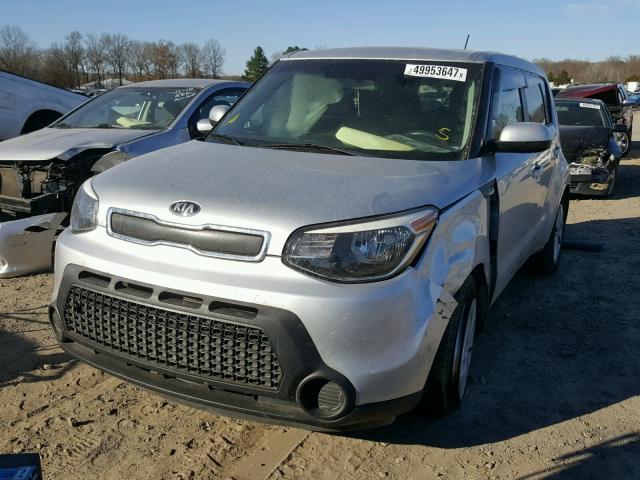 KNDJN2A28E7713292 - 2014 KIA SOUL SILVER photo 2