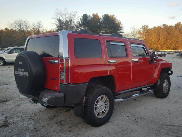 5GTDN136268116800 - 2006 HUMMER H3 RED photo 4