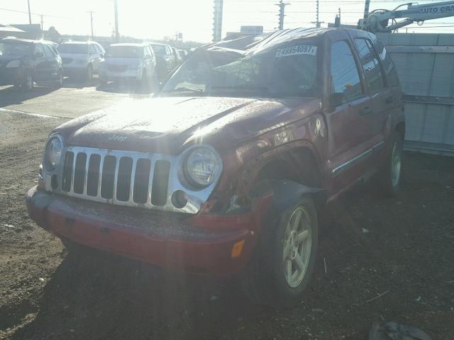 1J8GL58K55W670813 - 2005 JEEP LIBERTY LI RED photo 2