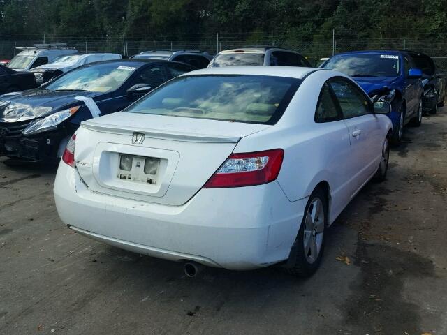 2HGFG12826H548523 - 2006 HONDA CIVIC EX WHITE photo 4
