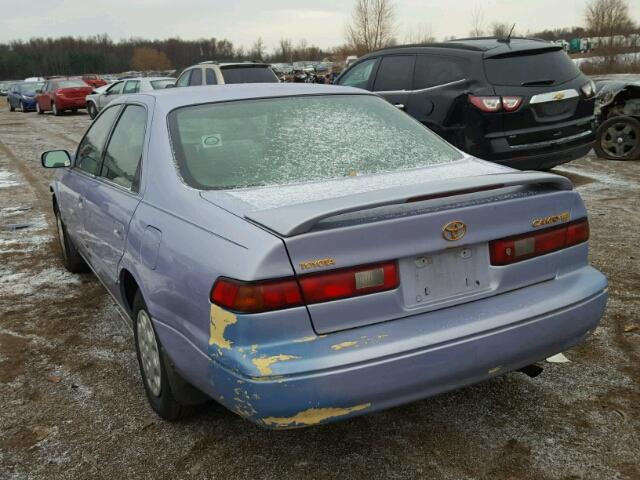 4T1BG22K3VU002349 - 1997 TOYOTA CAMRY CE BLUE photo 3