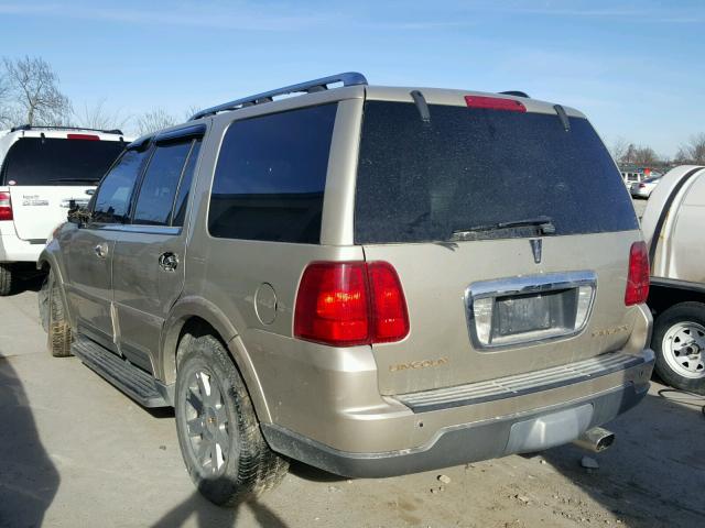 5LMFU28R24LJ13992 - 2004 LINCOLN NAVIGATOR GOLD photo 3