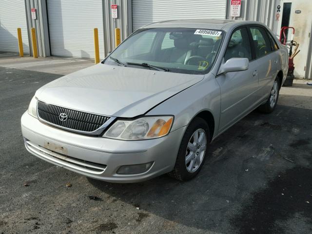 4T1BF28B61U124546 - 2001 TOYOTA AVALON XL SILVER photo 2