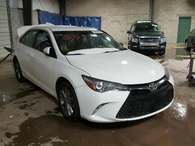 4T1BF1FK7FU038747 - 2015 TOYOTA CAMRY LE WHITE photo 1