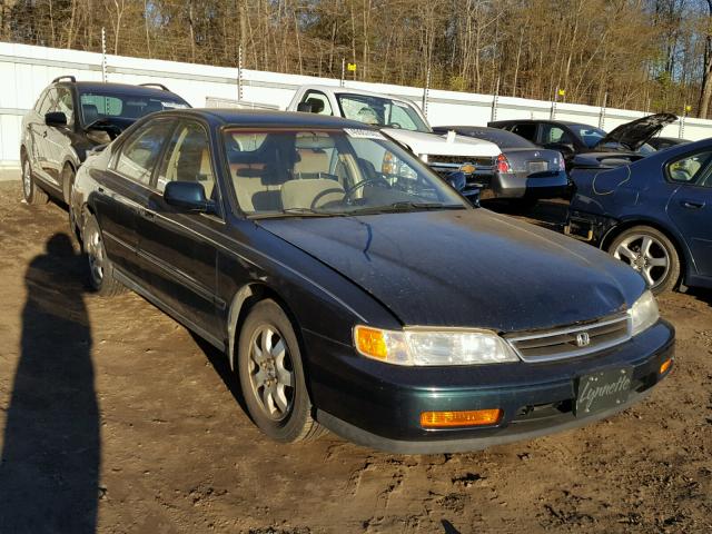 1HGCE6641SA003063 - 1995 HONDA ACCORD LX GREEN photo 1