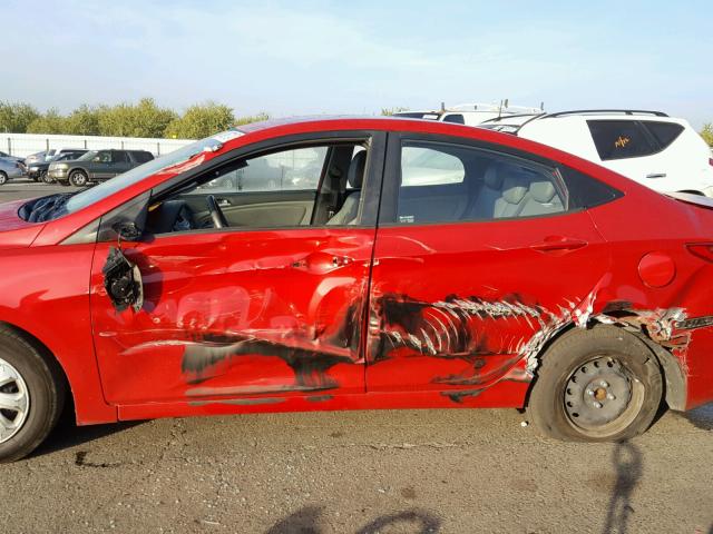 KMHCT4AE3DU543780 - 2013 HYUNDAI ACCENT GLS RED photo 9