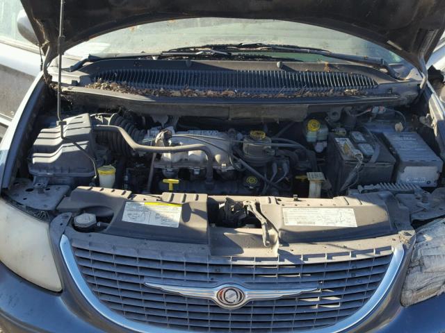 2C8GP54L01R396612 - 2001 CHRYSLER TOWN & COU BLUE photo 7