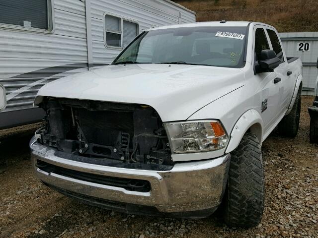 3C6TR5CT1DG584844 - 2013 RAM 2500 ST WHITE photo 2