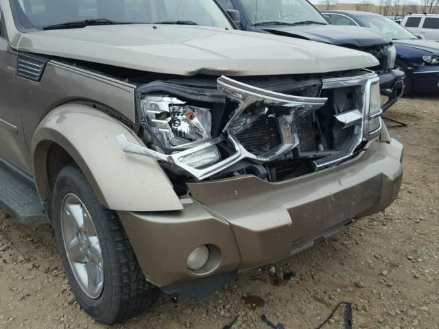 1D8GU58K37W555457 - 2007 DODGE NITRO SLT GOLD photo 9