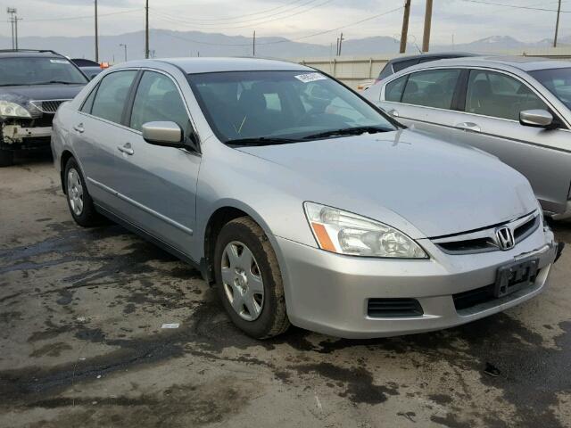 1HGCM56407A223959 - 2007 HONDA ACCORD LX SILVER photo 1