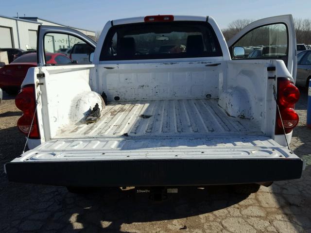 1D7HU16N18J193965 - 2008 DODGE RAM 1500 S WHITE photo 6