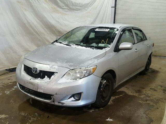 1NXBU40E69Z156254 - 2009 TOYOTA COROLLA BA SILVER photo 2