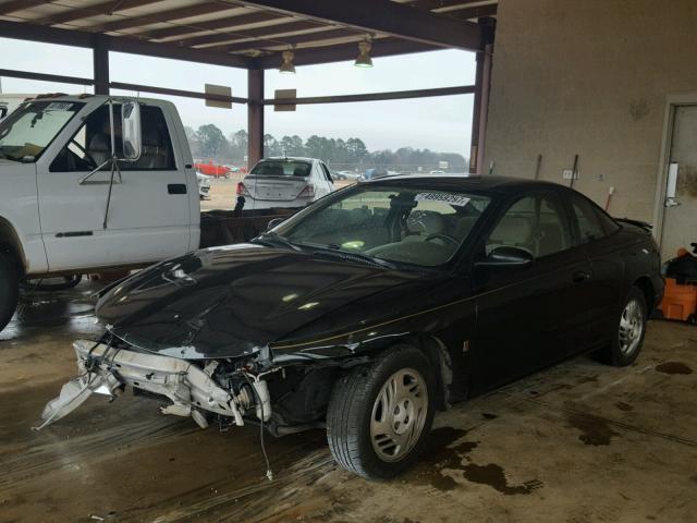 1G8ZY1277YZ118810 - 2000 SATURN SC2 GREEN photo 2