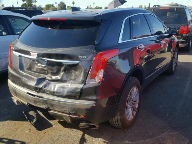 1GYKNBRS0HZ144319 - 2017 CADILLAC XT5 LUXURY GRAY photo 4