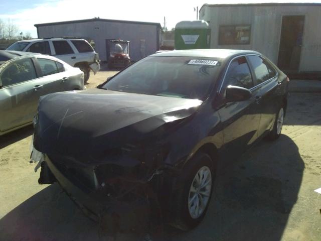 4T4BF1FK2FR472340 - 2015 TOYOTA CAMRY LE BLACK photo 2