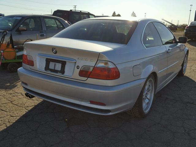 WBABN53433JU28761 - 2003 BMW 330 CI SILVER photo 4