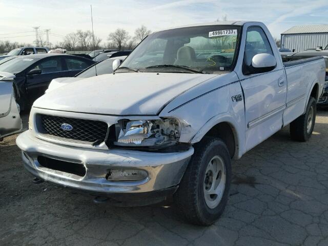 1FTEF18L7VKD46101 - 1997 FORD F150 WHITE photo 2