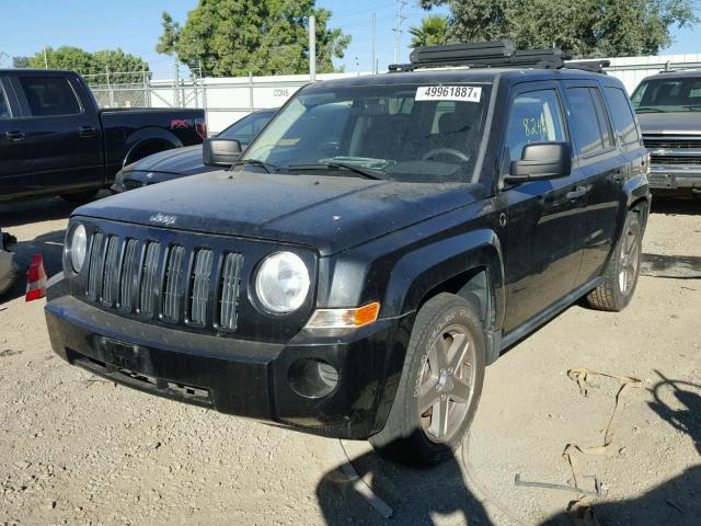 1J8FF28W38D565532 - 2008 JEEP PATRIOT SP BLACK photo 2