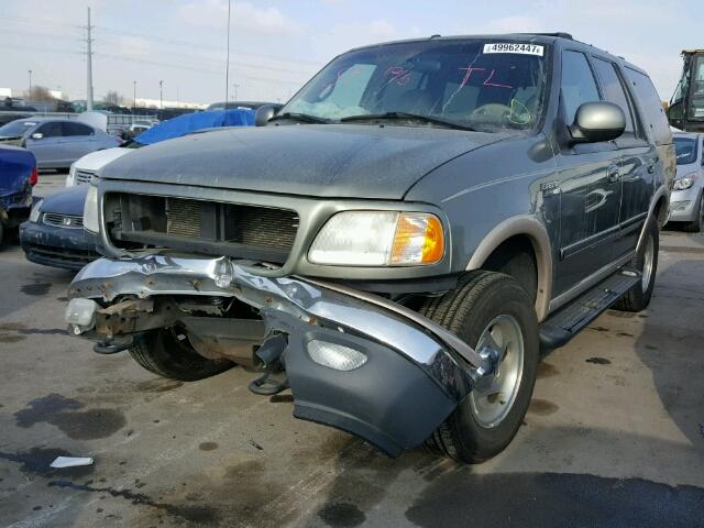 1FMPU18L5XLC16552 - 1999 FORD EXPEDITION GREEN photo 2