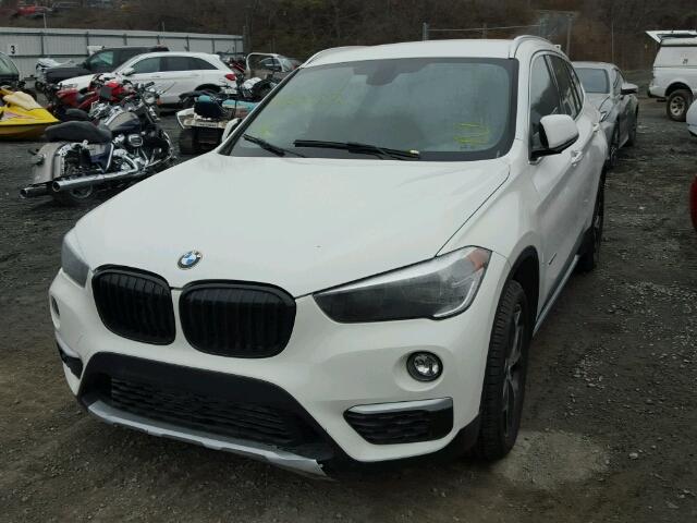 WBXHT3C36G5E55584 - 2016 BMW X1 XDRIVE2 WHITE photo 2