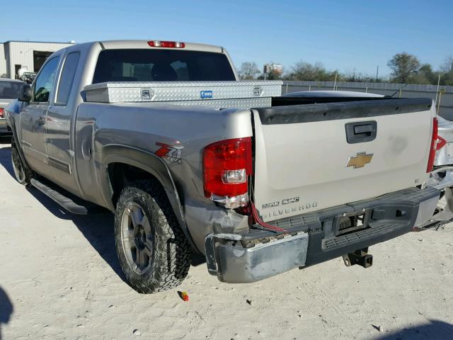 1GCEK29039Z216562 - 2009 CHEVROLET SILVERADO SILVER photo 3