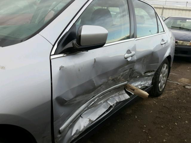 1HGCM66304A030316 - 2004 HONDA ACCORD LX SILVER photo 9