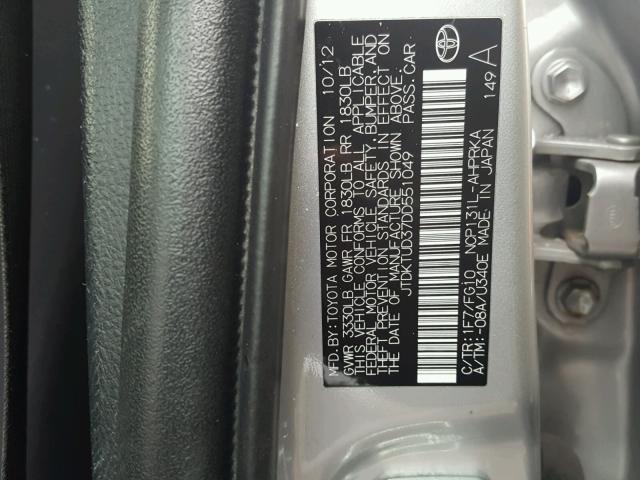 JTDKTUD37DD551049 - 2013 TOYOTA YARIS SILVER photo 10