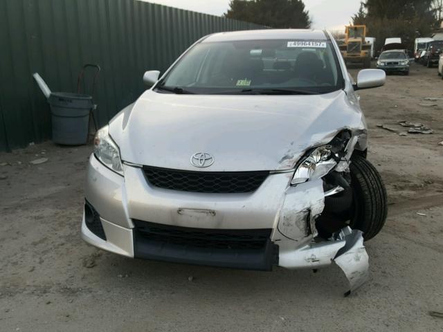 2T1KE40E79C030225 - 2009 TOYOTA COROLLA MA SILVER photo 9