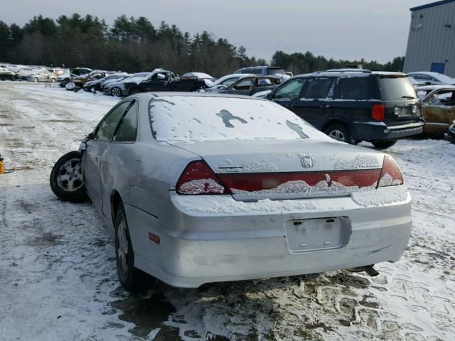 1HGCG32722A032015 - 2002 HONDA ACCORD EX SILVER photo 3