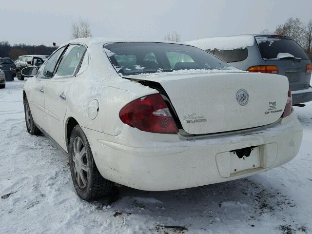 2G4WC532051272261 - 2005 BUICK LACROSSE C WHITE photo 3