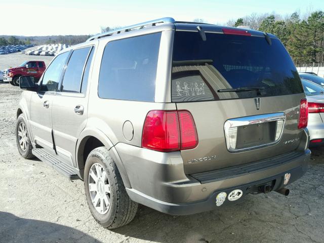 5LMFU27R83LJ51341 - 2003 LINCOLN NAVIGATOR GRAY photo 3