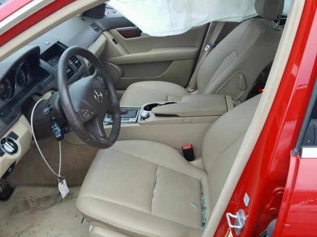 WDDGF5EB6BA418702 - 2011 MERCEDES-BENZ C 300 红色 照片 5