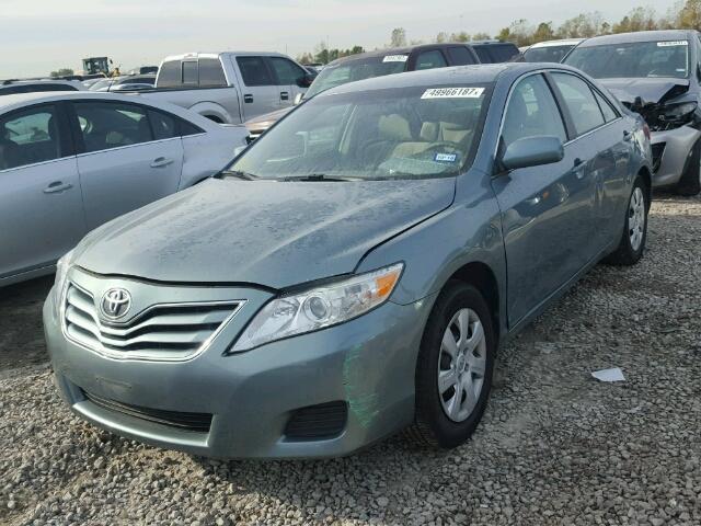 4T1BF3EK6AU558024 - 2010 TOYOTA CAMRY BASE TURQUOISE photo 2