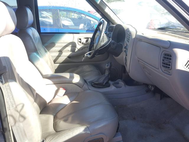 1GKDT13W712193725 - 2001 GMC JIMMY ლურჯი ფოტო 5