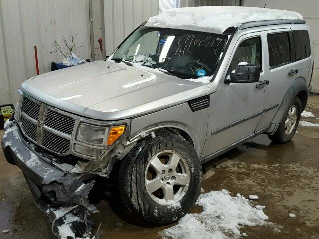 1D8GU28K68W114440 - 2008 DODGE NITRO SXT SILVER photo 2