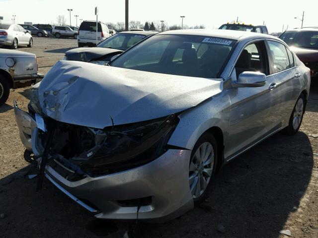 1HGCR2F70DA055374 - 2013 HONDA ACCORD EX SILVER photo 2