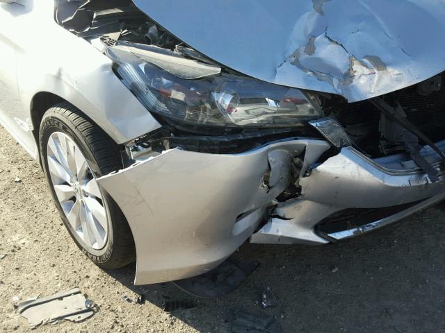 1HGCR2F70DA055374 - 2013 HONDA ACCORD EX SILVER photo 9