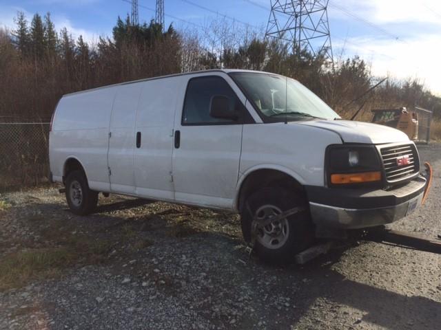 1GTW7BFF4H1315970 - 2017 GMC SAVANA G25 WHITE photo 1