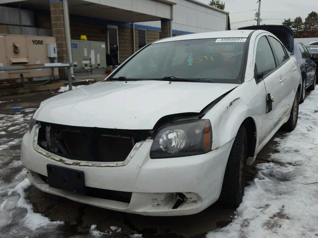 4A32B2FF2BE007965 - 2011 MITSUBISHI GALANT FE WHITE photo 2