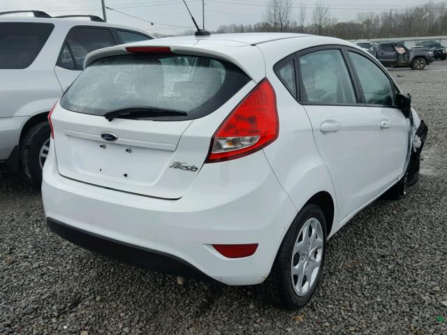 3FADP4TJ7DM215134 - 2013 FORD FIESTA S WHITE photo 4