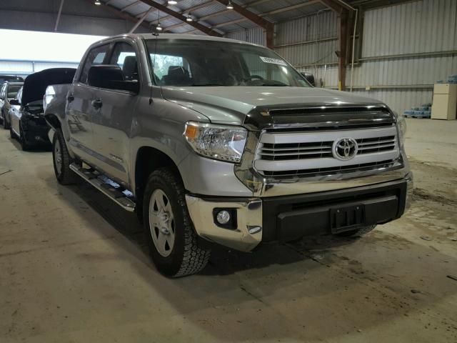 5TFEM5F1XFX090636 - 2015 TOYOTA TUNDRA CRE SILVER photo 1