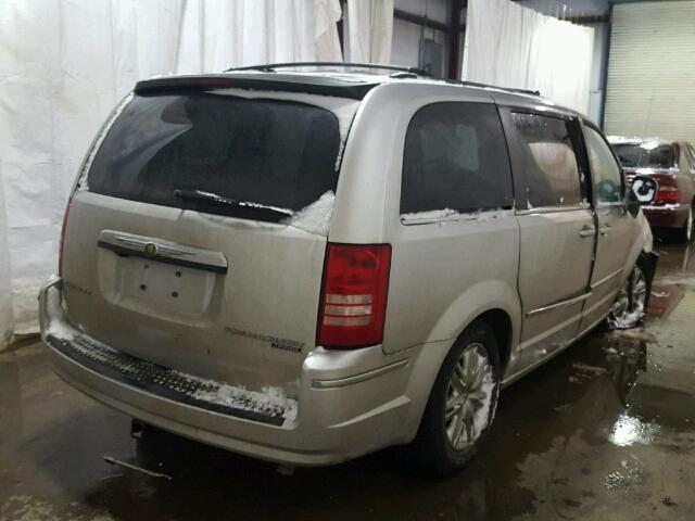 2A4RR5D10AR279626 - 2010 CHRYSLER TOWN & COU SILVER photo 4