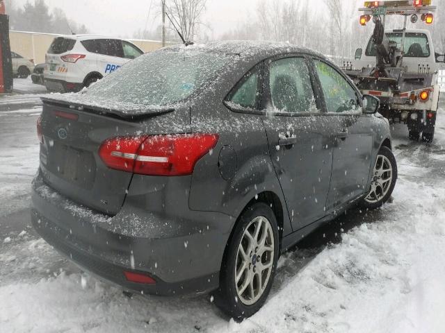 1FADP3F27FL344249 - 2015 FORD FOCUS SE SILVER photo 4