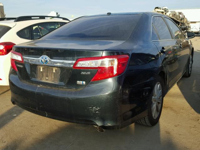 4T1BD1FK9EU138949 - 2014 TOYOTA CAMRY HYBR BLACK photo 4