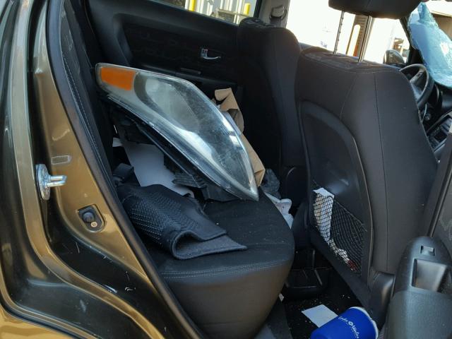 KNDJT2A62C7480659 - 2012 KIA SOUL + BROWN photo 6