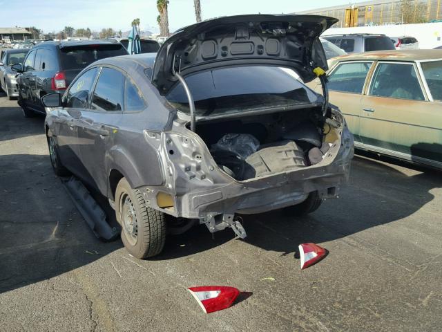 1FAHP3E25CL267833 - 2012 FORD FOCUS S GRAY photo 3