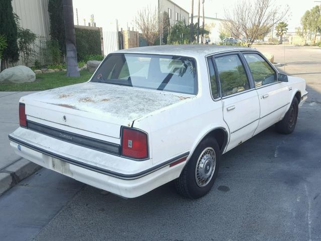 1G3AJ51W4HD380952 - 1987 OLDSMOBILE CUTLASS CI WHITE photo 4