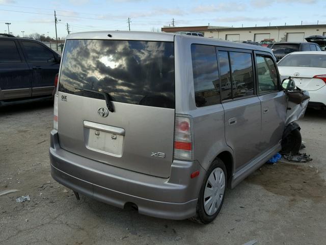 JTLKT324264102570 - 2006 TOYOTA SCION XB SILVER photo 4