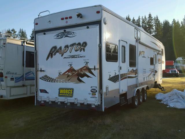 4YDF381306M856017 - 2006 RAPT TOY HAULER WHITE photo 4