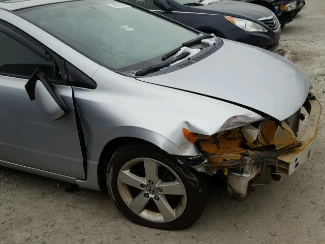 2HGFG12888H513021 - 2008 HONDA CIVIC EX 银色 照片 9